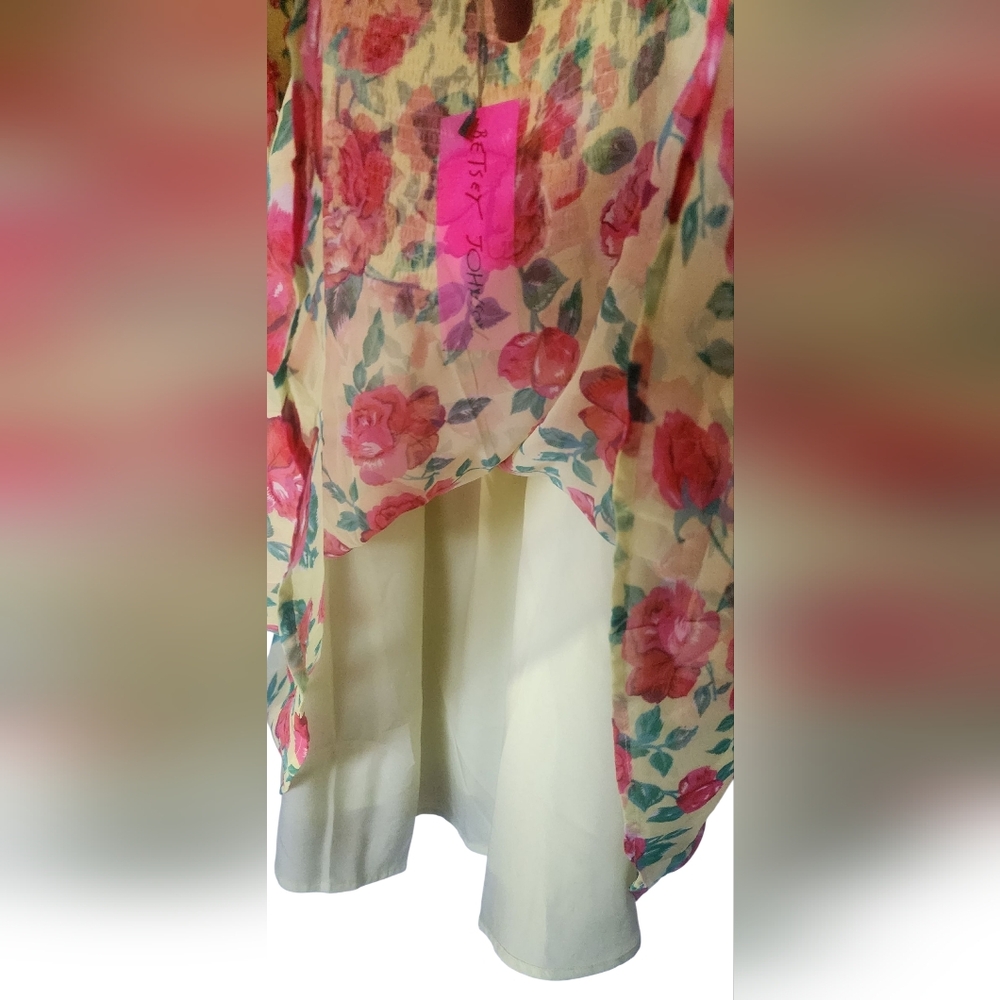 Betsy Johnson smocked Dress Floral Dress - Picture 4 of 4